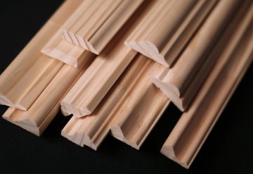 Molduras sólidas de pino ponderosa / Solid Ponderosa pine wood mouldings